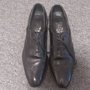 Salvatore Ferragamo Men's Classic Black Oxfords